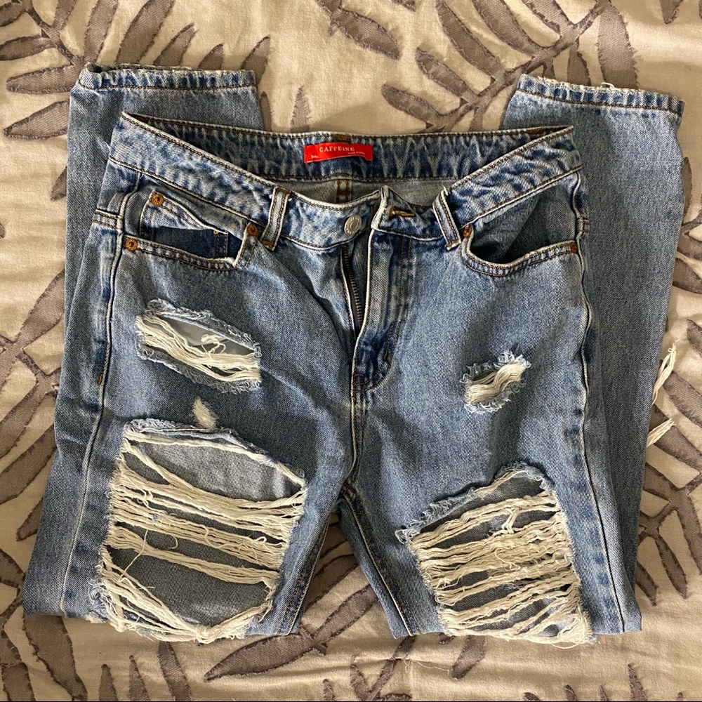 Boyfriend fit Distressed jeans